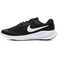 Nike Revolution 7