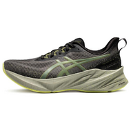 Asics Novablast 3 LE