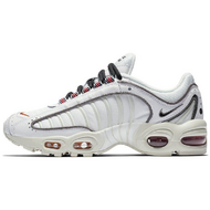 Nike Air Max TailWind 4 Nike Air Max TailWind 4