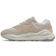 New Balance 5740