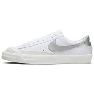Nike Blazer Low 77