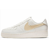 Nike Air Force 1 07 Big Swoosh