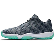 Jordan Future Low