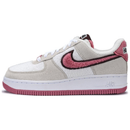 Nike Air Force 1 LX