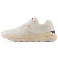 New Balance 5740
