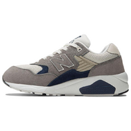 New Balance 580