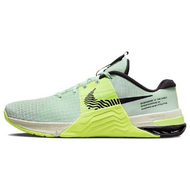 Nike Metcon 8 FlyEase