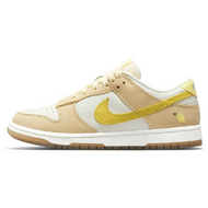 Nike Dunk Low Lemon Drop