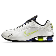 Nike Shox R4