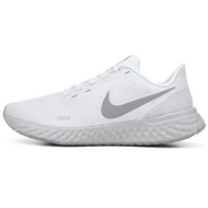 Nike Revolution 5 Nike Revolution 5