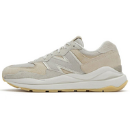 New Balance 5740