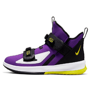 Nike Zoom Soldier 13 Nike Zoom Soldier 13