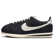 Nike Cortez