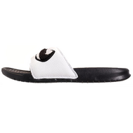 Nike Benassi