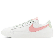 Nike Blazer LE