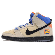 Acapulco Gold x Nike Dunk SB