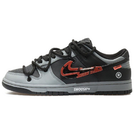 Nike Dunk Low Swoosh