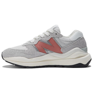 New Balance 5740