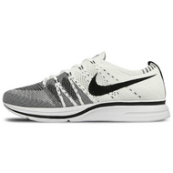 Nike Flyknit TRainer White Black Nike Flyknit TRainer White Black