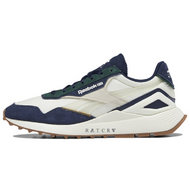 ROManTIC CROWN x Reebok Classic Leather Legacy AZ ROManTIC CROWN x Reebok Classic Leather Legacy AZ