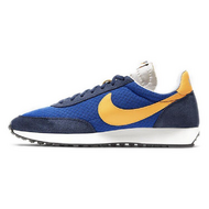 Nike Air TailWind 79