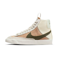 Nike Blazer 77 Se D GS Nike Blazer 77 Se D GS
