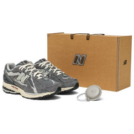 New Balance 1906R Refined Future Tailored