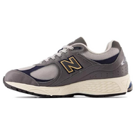 New Balance 2002R