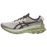 Asics Novablast 2