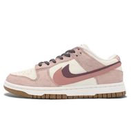 Nike Dunk Low Se