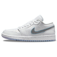 Air Jordan 1 Low Se Dare to Fly Swoosh