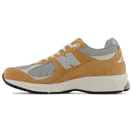 New Balance 2002R