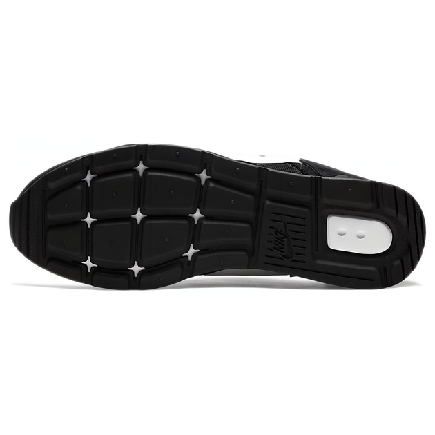 Nike Venture Runner