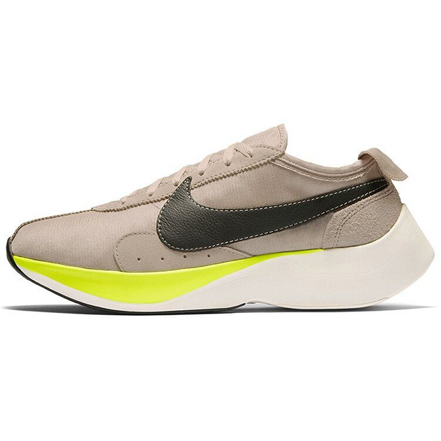 Nike Moon Racer