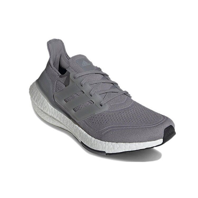 Adidas UltraBoost 21