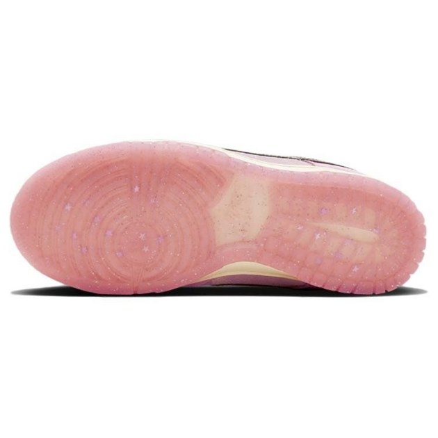 Nike Dunk Low LX Hot Punch and Pink Foam barbie