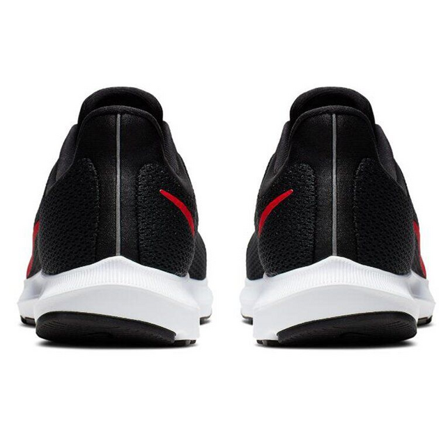 Nike Quest 2