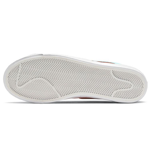 Nike Blazer Low 77 Swoosh