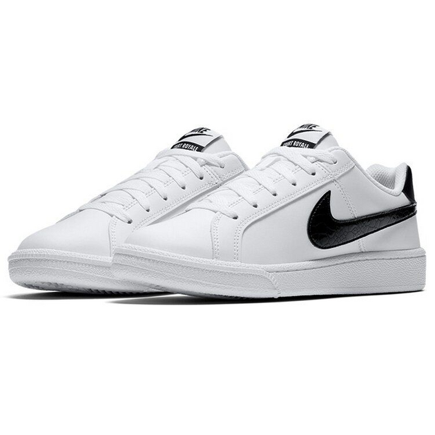 Nike Court Royale