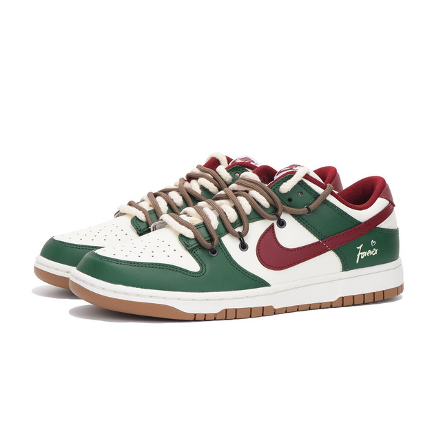 Nike Dunk Low Gorge Green