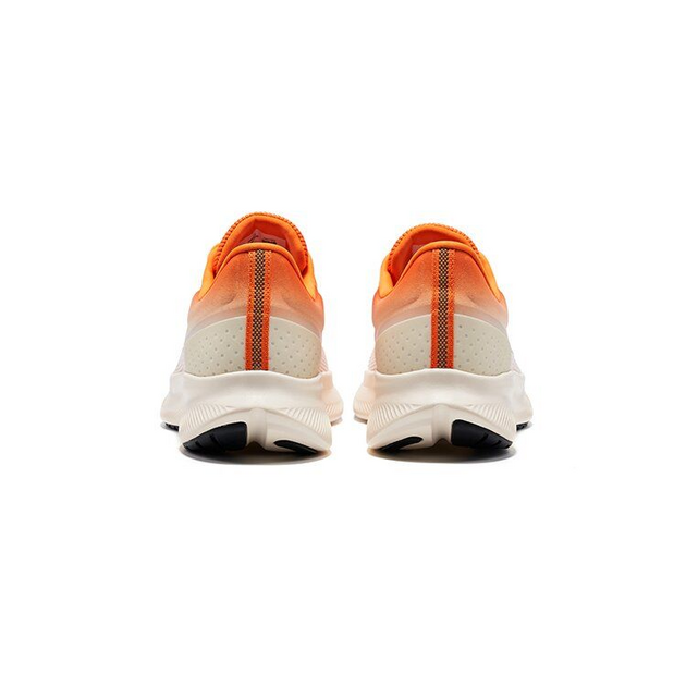 Saucony Vessel