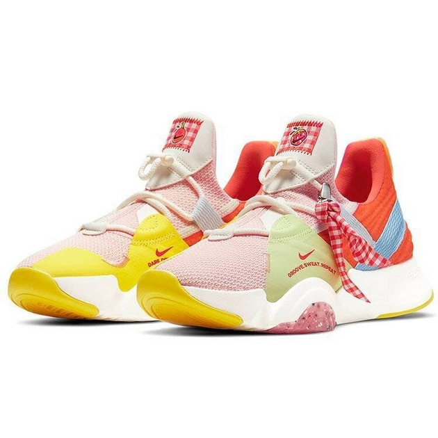 Nike SuperRep Groove