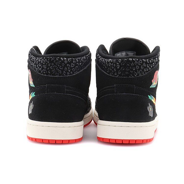 Air Jordan 1 Mid Se siempre familia