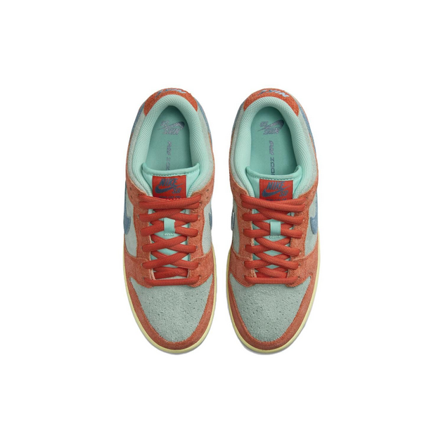 Nike Dunk SB Orange and Emerald Rise