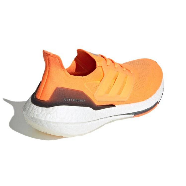 Adidas UltraBoost 21