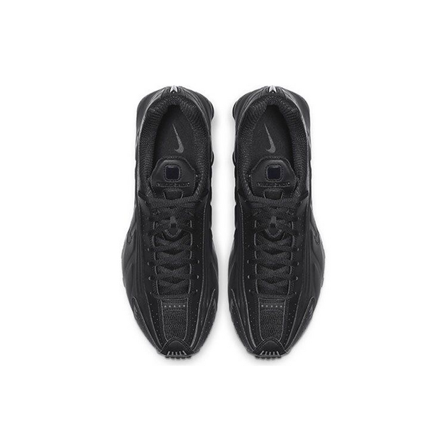 Nike Shox R4