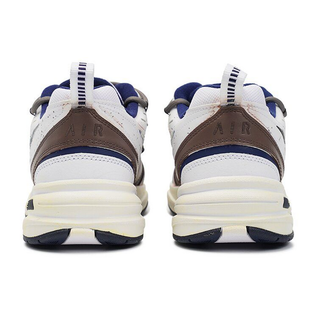 Nike Air Monarch 4