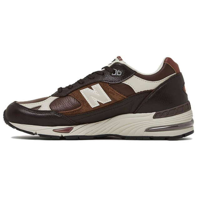 New Balance 991