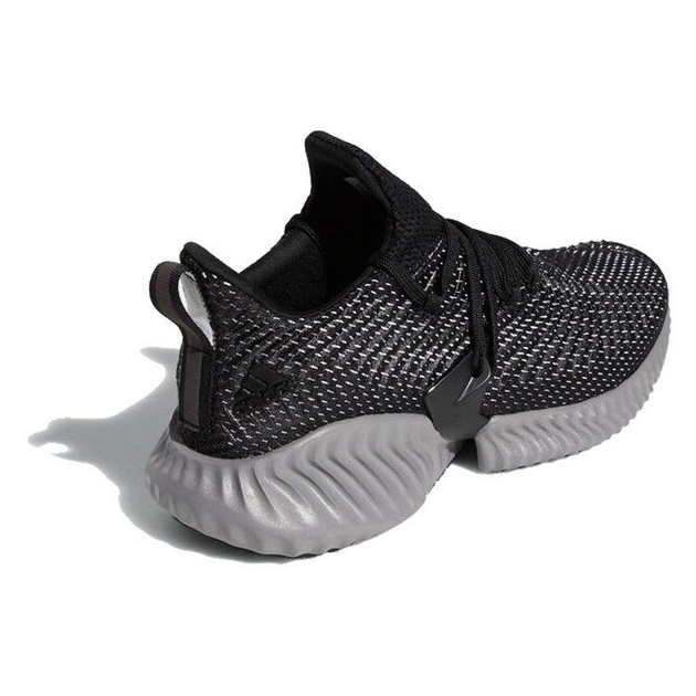 Adidas AlphaBounce Instinct