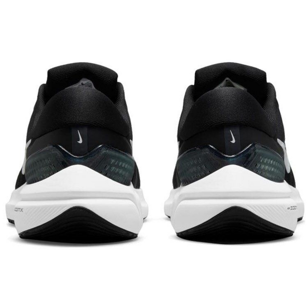 Nike Air Zoom Vomero 16